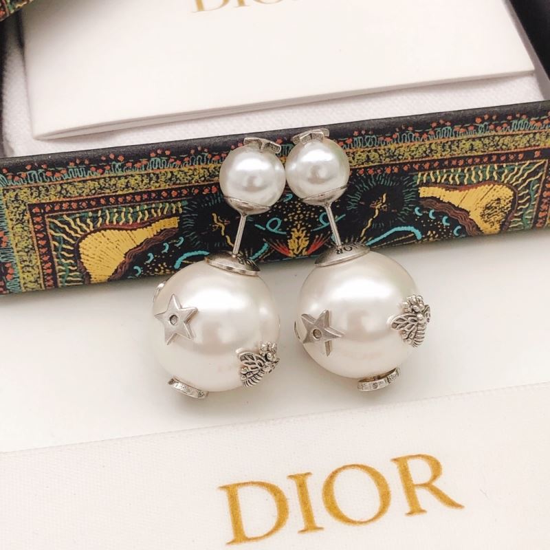 Christian Dior Earrings - Click Image to Close